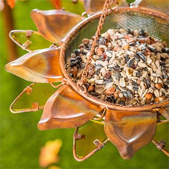 <p>Functional &amp; decorative bird feeders<span class="mark7hsb26c2s" data-markjs="true" data-ogac="" data-ogab="" data-ogsc="" data-ogsb=""><br /></span></p>